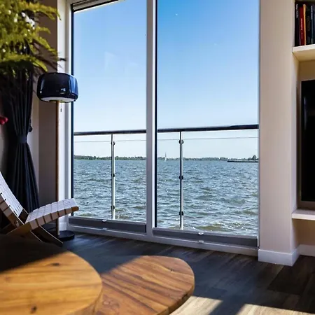 Botel Coastal Comfort With Terrace